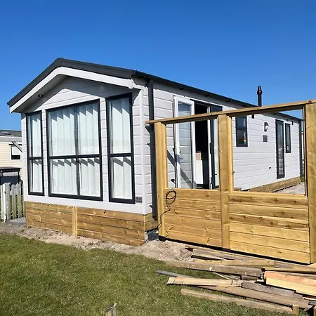 Vakantiehuis Traumlage Nr71 Zweite Reihe Direkt Am Wattenmeer Erste Reihe Unendliche Weite, Eingebettet In Der